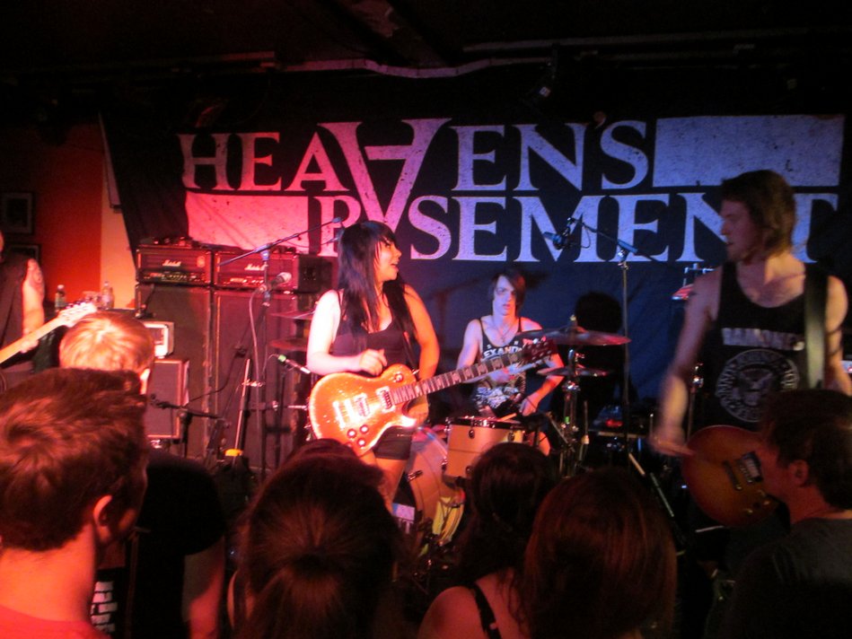 heavens_basement_skarlett_riot_2013-07-18 21-06-00
